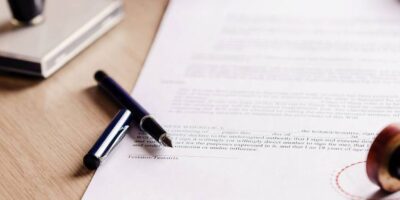 ¿Cuánto cobra un abogado por realizar un testamento?  honorarios profesionales y costos asociados