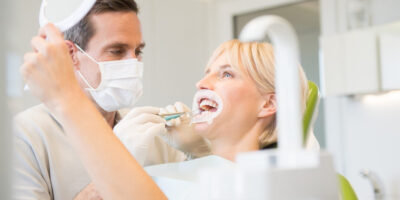 Descubre cuánto cobra un dentista en Suiza: ¡Salarios competitivos en la industria odontológica suiza!