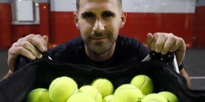 Descubre cuánto cobra un jugador de pádel: salarios y cifras impresionantes