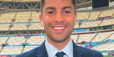Descubre cuánto cobra un periodista deportivo y cómo se compara con otras profesiones relacionadas