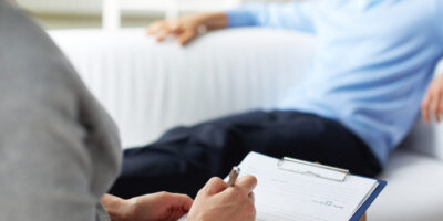 ¿Cuánto cobra un psiquiatra por consulta? Precio de la atención especializada en salud mental