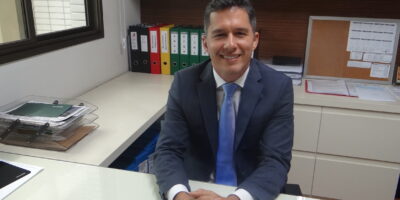 ¿Cuánto cobra un procurador?  salarios de esta profesión legal