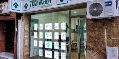 ¿Cuánto cobra Tecnocasa al comprador?  honorarios y tarifas de esta agencia inmobiliaria